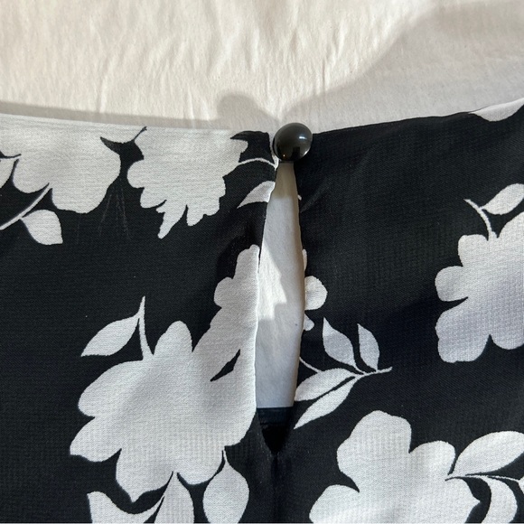 New Directions Floral Print Blouse Size Large - Picture 8 of 12